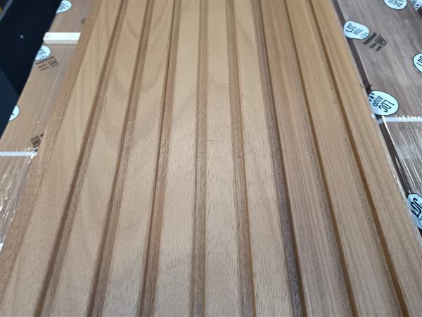 Grote foto 20x130mm 305cm ayous triple rhombus profiel doe het zelf en verbouw hout en planken