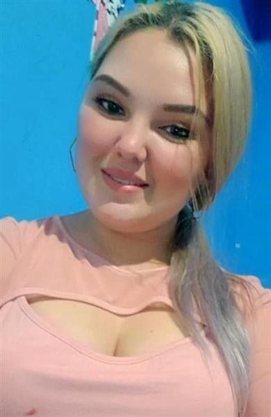 Grote foto heerlijke aandacht voor elkaar erotiek contact vrouw tot man