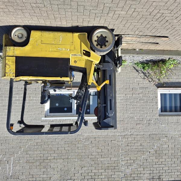 Grote foto yale erc50 5 ton elektrische heftruck triplo freelift agrarisch heftrucks