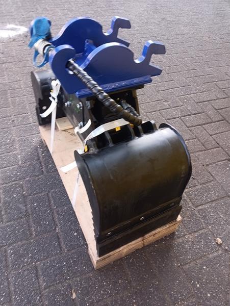 Grote foto h ner hg 100 s en hg 100 t sorteergrijper cw05 opname minigraver doe het zelf en verbouw aanbouwdelen