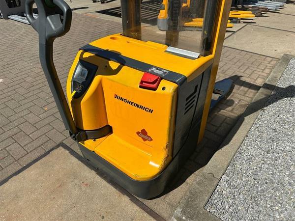 Grote foto vs 22845 elektrische stapelaar jungheinrich doe het zelf en verbouw hefwerktuigen