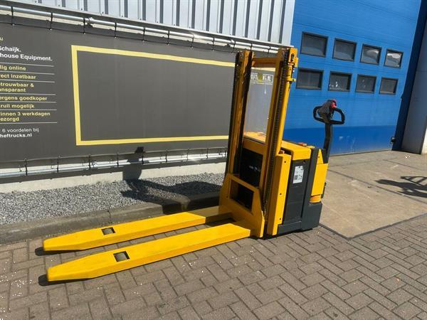 Grote foto vs 22846 elektrische stapelaar jungheinrich lange lepels doe het zelf en verbouw hefwerktuigen
