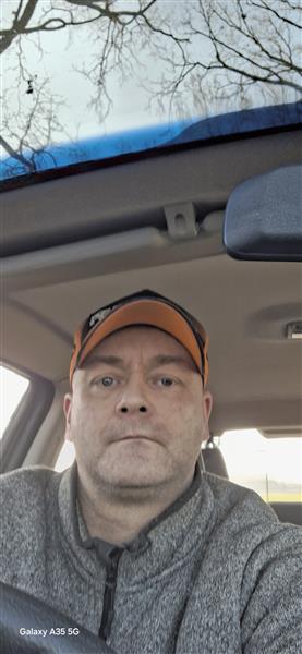 Grote foto leuke man zoekt leuke vrouw erotiek man zoekt vrouwelijke sekspartner