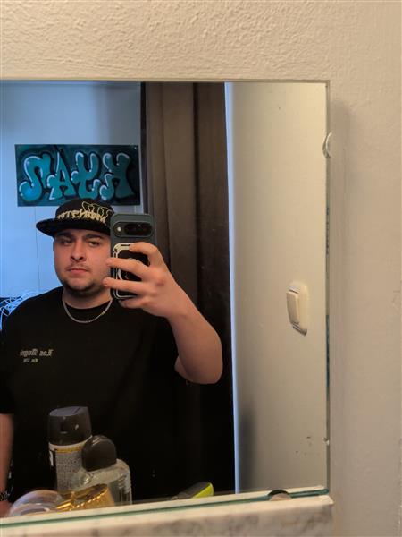 Grote foto 20 jarige zoekt geile vrouw erotiek man zoekt vrouw