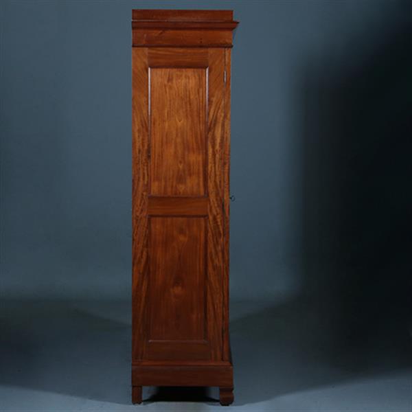 Grote foto strakke en statige hollandse louis seize kast in bloemmahonie ca 1790 no.400915 antiek en kunst stoelen en banken