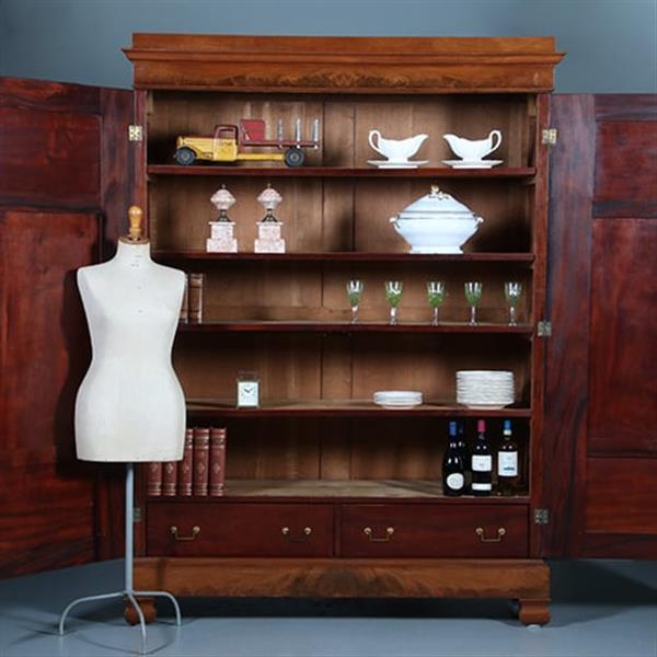 Grote foto strakke en statige hollandse louis seize kast in bloemmahonie ca 1790 no.400915 antiek en kunst stoelen en banken