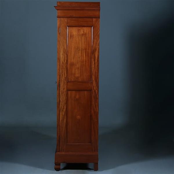 Grote foto strakke en statige hollandse louis seize kast in bloemmahonie ca 1790 no.400915 antiek en kunst stoelen en banken