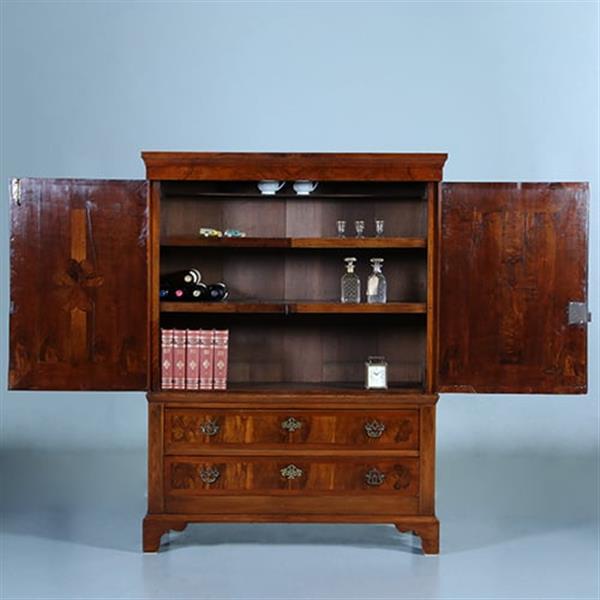 Grote foto luierkabinetje met marqueterie van stervormige bloemen ca 1690 no.391130 antiek en kunst stoelen en banken