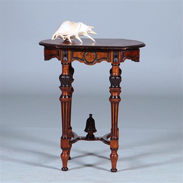 Grote foto kordate willem iii bijzettafel in noten met zwart bijzonder gedetailleerd en gesneden no.400935 antiek en kunst stoelen en banken