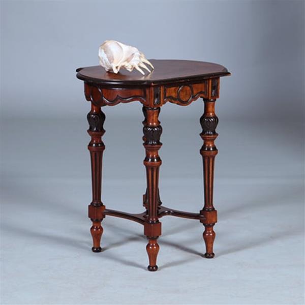 Grote foto kordate willem iii bijzettafel in noten met zwart bijzonder gedetailleerd en gesneden no.400935 antiek en kunst stoelen en banken