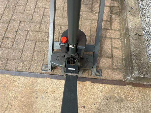 Grote foto vs 22843 hand schaar hoogheffer jungheinrich werktafel doe het zelf en verbouw hefwerktuigen