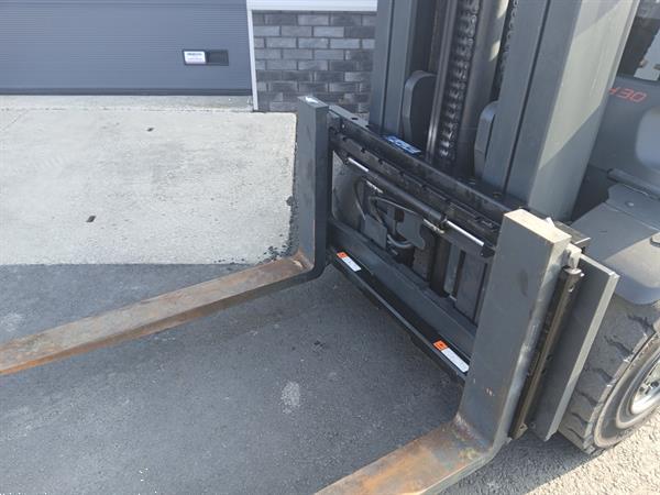 Grote foto linde h30d bj2020 5400mm hoog agrarisch heftrucks