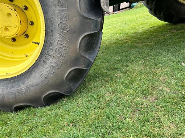 Grote foto john deere 6210 777565 agrarisch tractoren