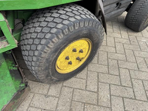 Grote foto john deere 1515 grasmaaier yanmar diesel 4x4 park maaier airco 2008 tuin en terras cirkelmaaiers