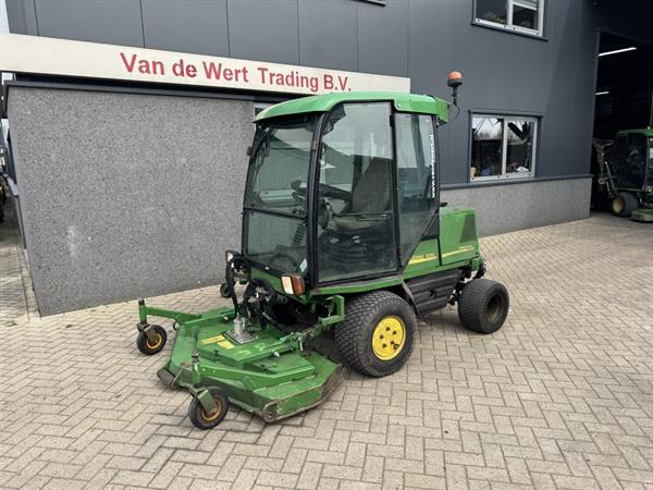 Grote foto john deere 1515 grasmaaier yanmar diesel 4x4 park maaier airco 2008 tuin en terras cirkelmaaiers