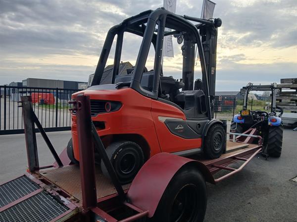 Grote foto heftruck oprijwagen agrarisch aanhangwagens