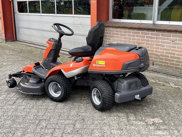Grote foto husqvarna r316tx 60812 tuin en terras zitmaaiers