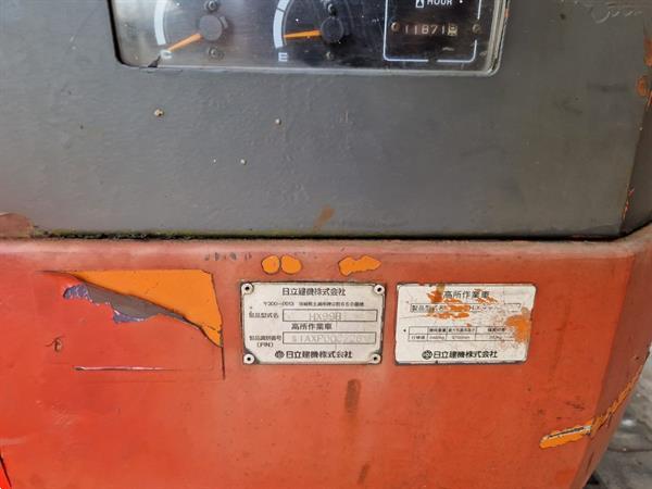 Grote foto hoogwerker rupshoogwerker hitachi hx99b doe het zelf en verbouw hoogwerkers