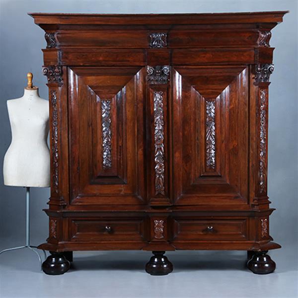 Grote foto rankenkast in palissander met ebben zeer bijzondere uitvoering en kwaliteit ca 1660 no.400905 antiek en kunst stoelen en banken