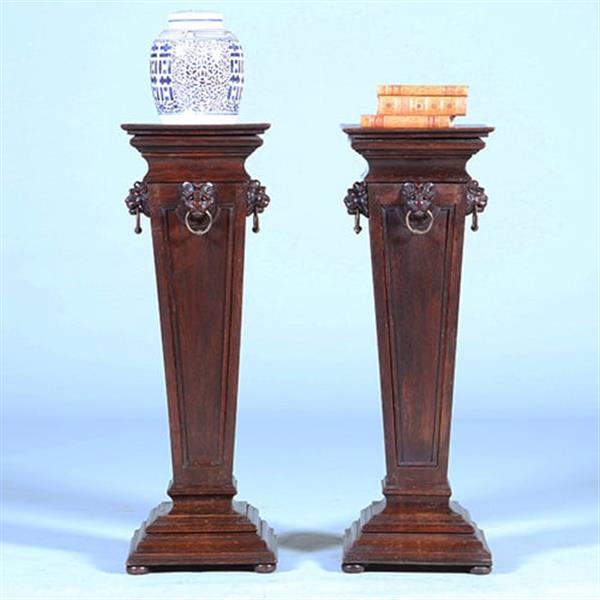 Grote foto stel van 2 neo renaissance zuilen ca 1860 met leeuwenmaskers no.400925 antiek en kunst stoelen en banken