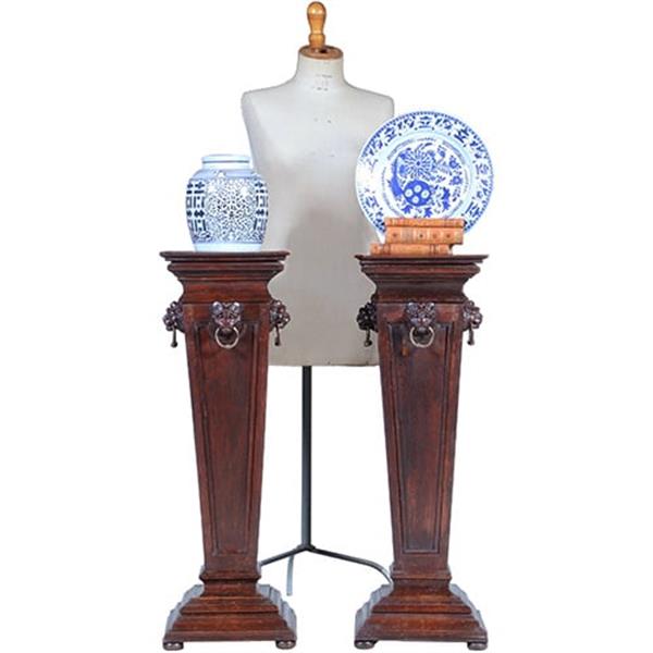 Grote foto stel van 2 neo renaissance zuilen ca 1860 met leeuwenmaskers no.400925 antiek en kunst stoelen en banken