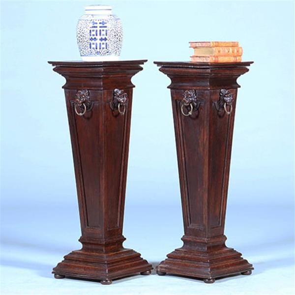 Grote foto stel van 2 neo renaissance zuilen ca 1860 met leeuwenmaskers no.400925 antiek en kunst stoelen en banken