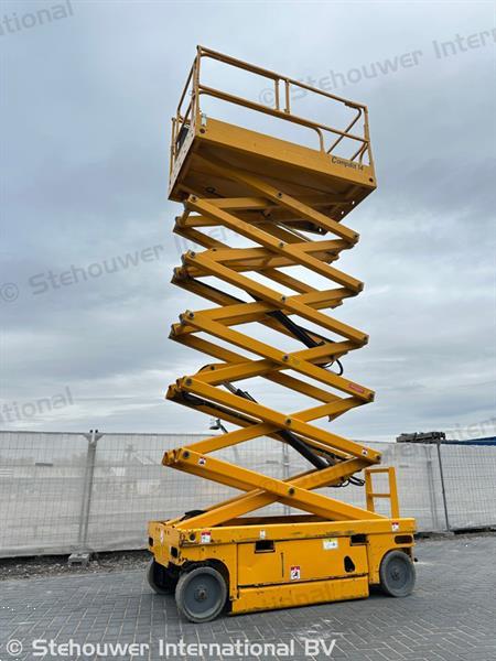 Grote foto haulotte compact 14 hoogwerker schaarhoogwerker doe het zelf en verbouw hoogwerkers