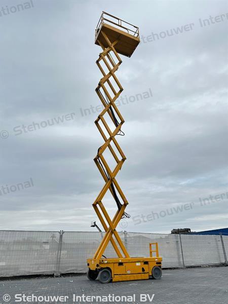Grote foto haulotte compact 14 hoogwerker schaarhoogwerker doe het zelf en verbouw hoogwerkers