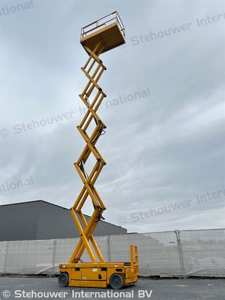 Grote foto haulotte compact 14 hoogwerker schaarhoogwerker doe het zelf en verbouw hoogwerkers