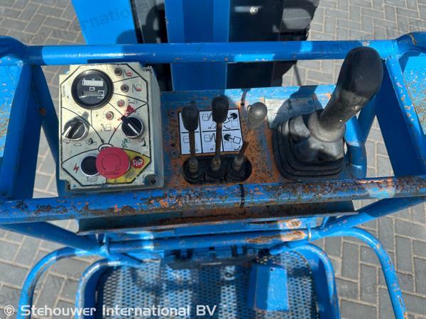 Grote foto atn piaf 1000r masthoogwerker roterend mast hoogwerker doe het zelf en verbouw hoogwerkers