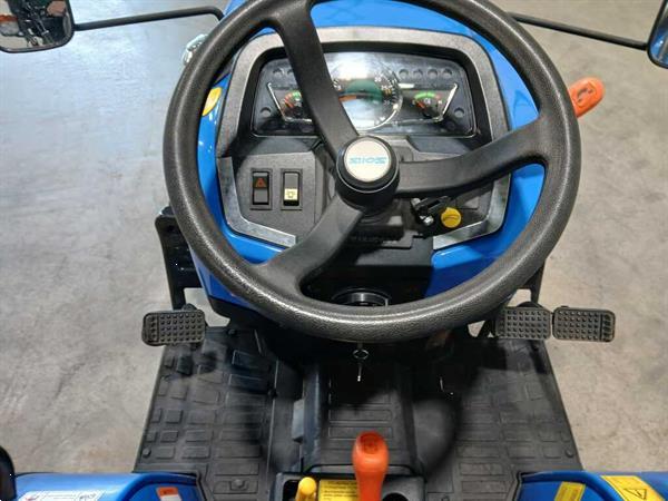 Grote foto solis minitrekker agrarisch tractoren