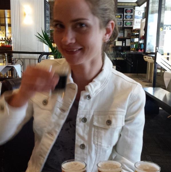 Grote foto hou jij van klein maar wel fijn contacten en berichten vrouw zoekt man