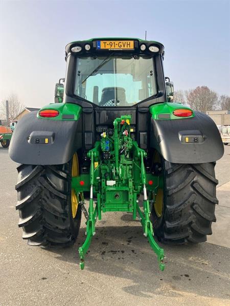Grote foto john deere 6m 165 695499 agrarisch tractoren