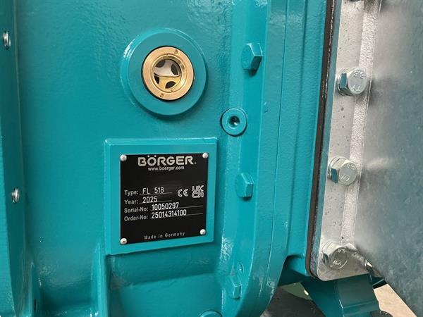 Grote foto b rger fl518 779835 agrarisch mestpompen