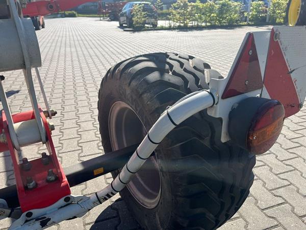 Grote foto pottinger hit 10.11t schudder 781293 agrarisch harken