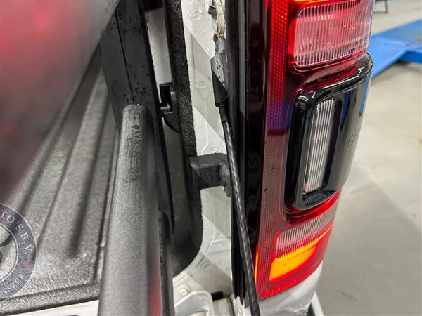 Grote foto bed extender dodge ram 1500 met kentekenhouder auto onderdelen accessoire delen