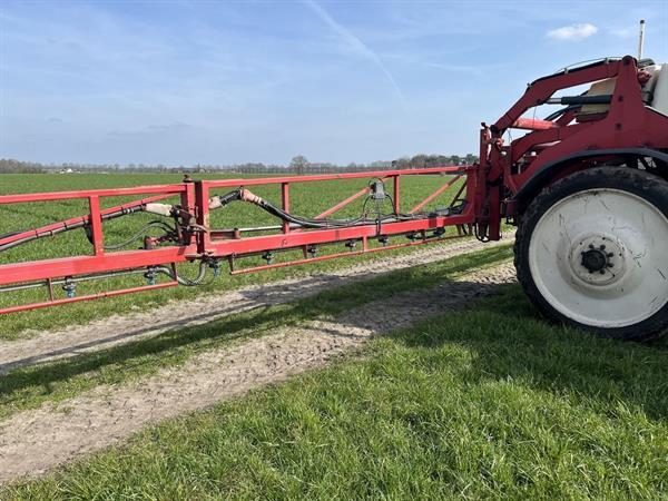 Grote foto agrifac za 782171 agrarisch onkruidbestrijding