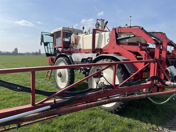 Grote foto agrifac za 782171 agrarisch onkruidbestrijding