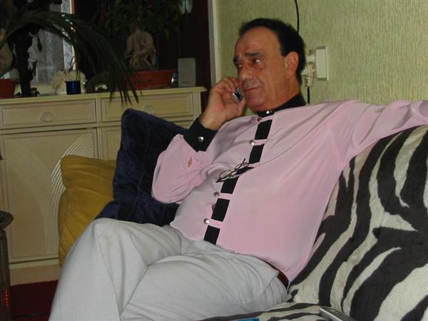 Grote foto graag een zwangere vrouw te ontmoeten contacten en berichten man zoekt vrouw