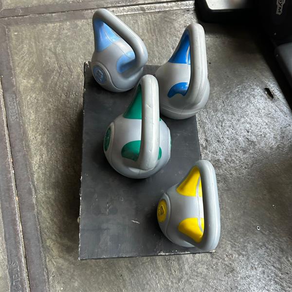 Grote foto kettleball set 4 6 10 kg sport en fitness fitness