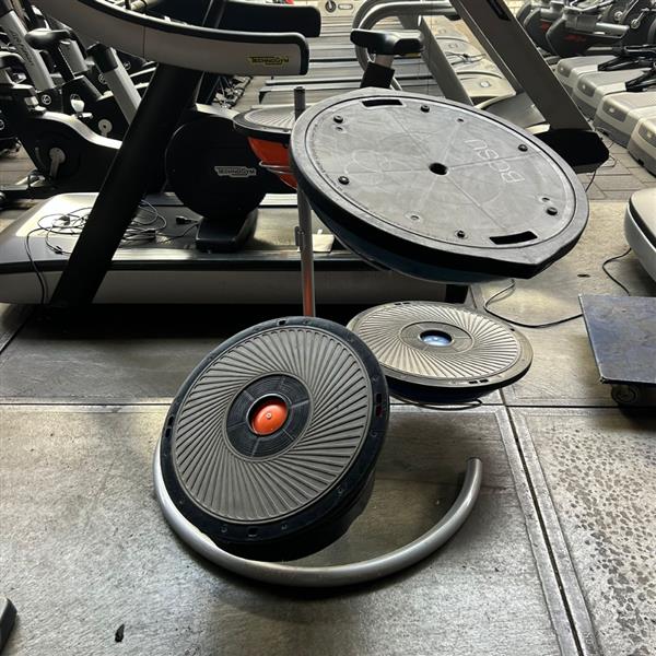 Grote foto balance ball rek met 4 balance balls sport en fitness fitness