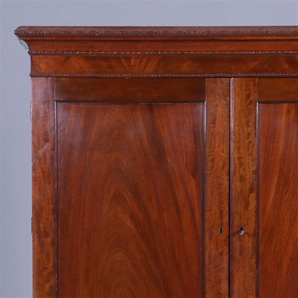 Grote foto strak en sober engels kabinet in mahonie met 5 laden ca 1830 no.400910 antiek en kunst stoelen en banken