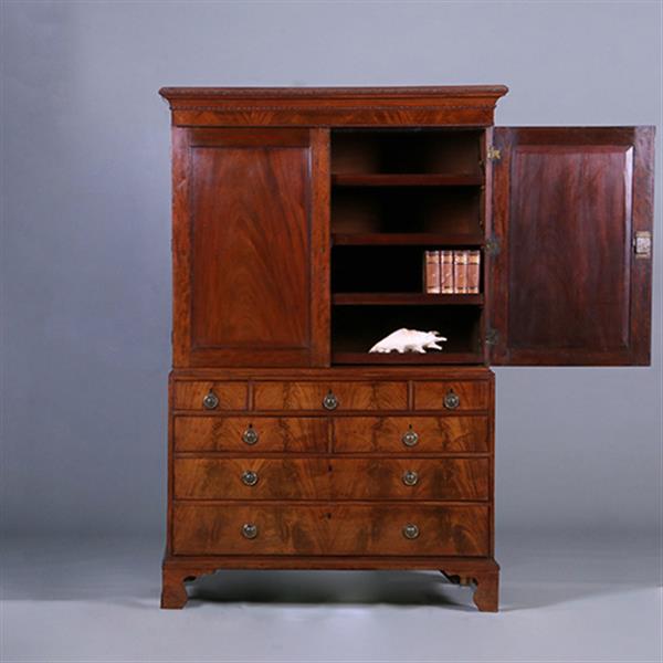 Grote foto strak en sober engels kabinet in mahonie met 5 laden ca 1830 no.400910 antiek en kunst stoelen en banken