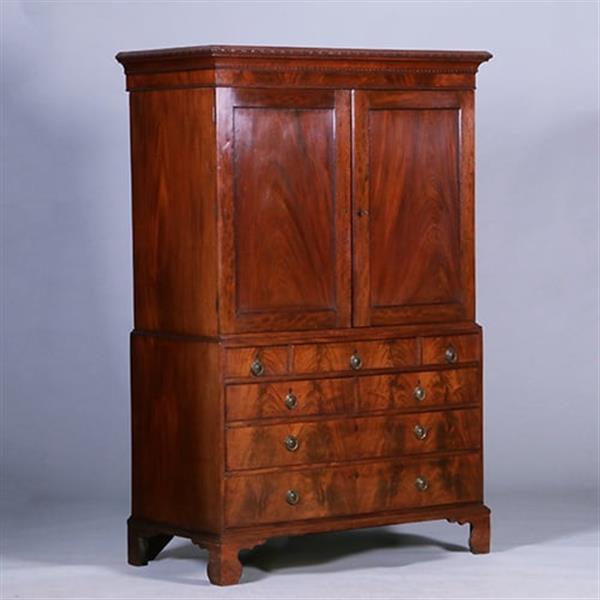 Grote foto strak en sober engels kabinet in mahonie met 5 laden ca 1830 no.400910 antiek en kunst stoelen en banken