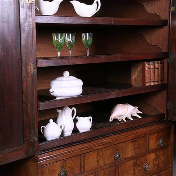 Grote foto strak en sober engels kabinet in mahonie met 5 laden ca 1830 no.400910 antiek en kunst stoelen en banken