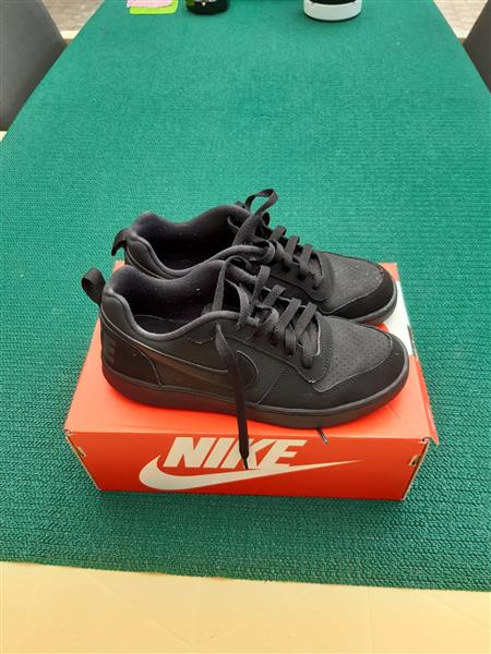 Grote foto nike damesschoenen maat 39 kleding dames schoenen