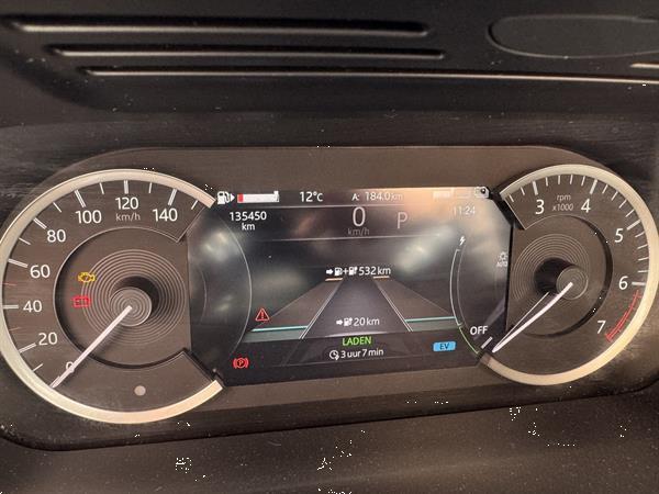 Grote foto land rover discovery sport p300e 1.5 r dynamic 2022 automaat meridan sound plug in hybrid auto chrysler