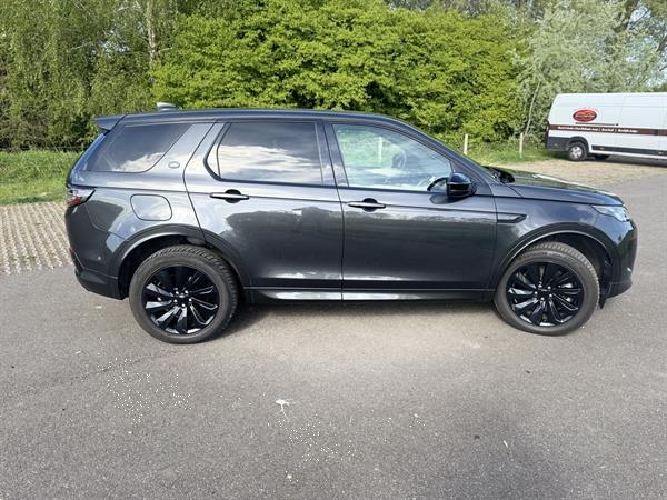 Grote foto land rover discovery sport p300e 1.5 r dynamic 2022 automaat meridan sound plug in hybrid auto chrysler