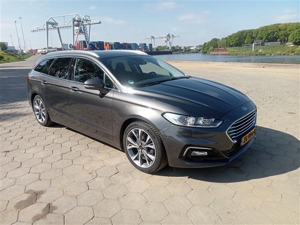 Grote foto ford mondeo wagon 2.0 ecvt hev 188pk 2019 auto ford
