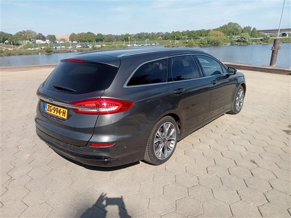 Grote foto ford mondeo wagon 2.0 ecvt hev 188pk 2019 auto ford